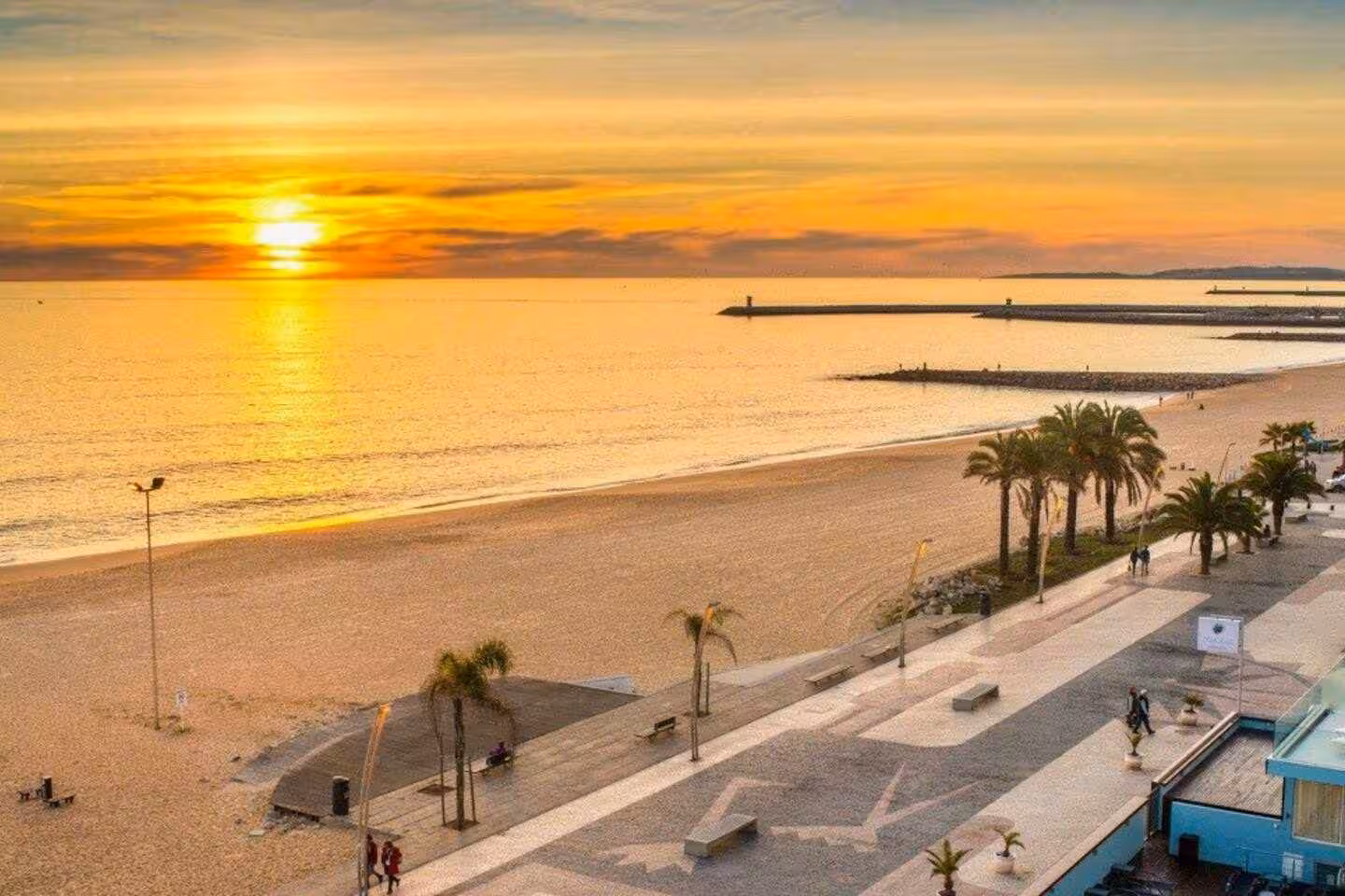 Perto da praia de Quarteira