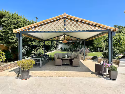 Área de refeições exterior