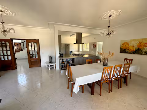 Zona de refeições interior